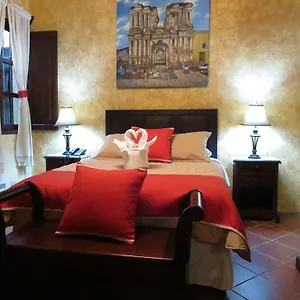 casa-buena-vista.guatemalaantiguahotels.com/